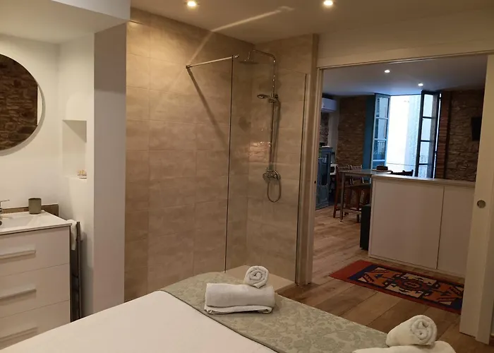 Apartman Old Side One