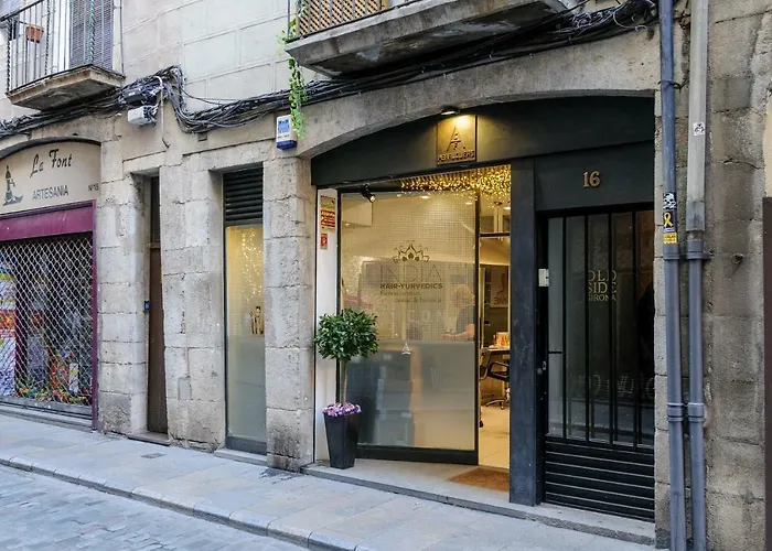 Old Side One Apartman