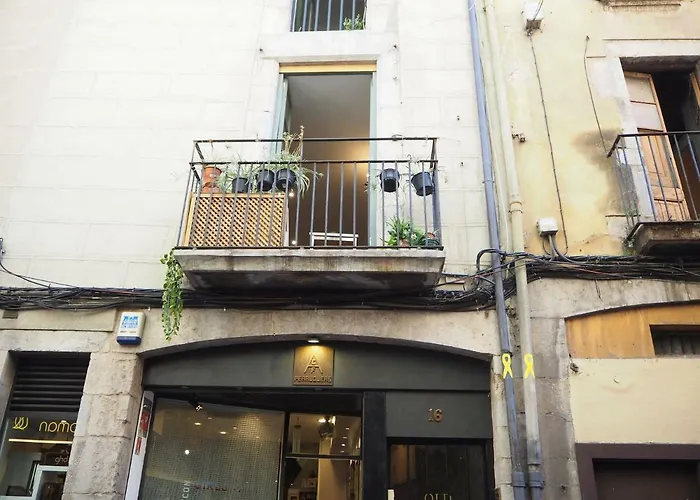 Old Side One Apartman *