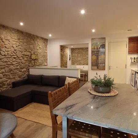 Old Side One Apartmán Girona